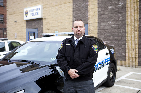 Unitypoint Police Everyday hero: Uniontown police detective benefits from U.S. Marines ...